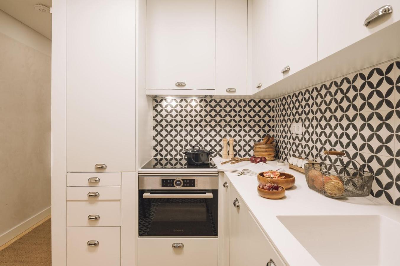 Martos - 1 Bedroom And Terrace In Santos * Lisbon